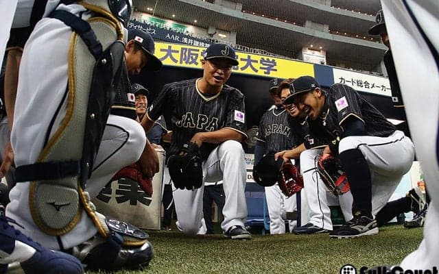阪神、侍から原口の遊ゴロの間に1点先制　北條＆高山の1、2番で好機演出