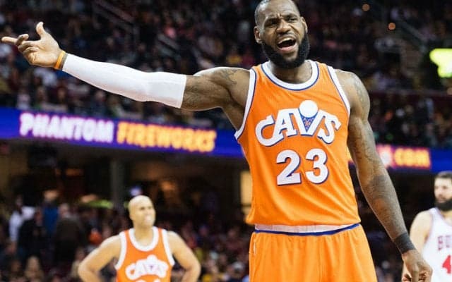 月間MVP受賞34回！『キング』レブロン・ジェームズが誇る驚異的なスタッツ