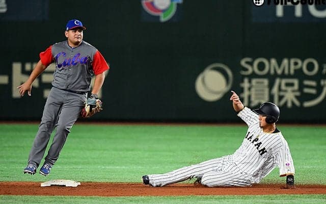 侍・中田が足で魅せた　四球から二盗→坂本の適時打で生還し2点差に広げる