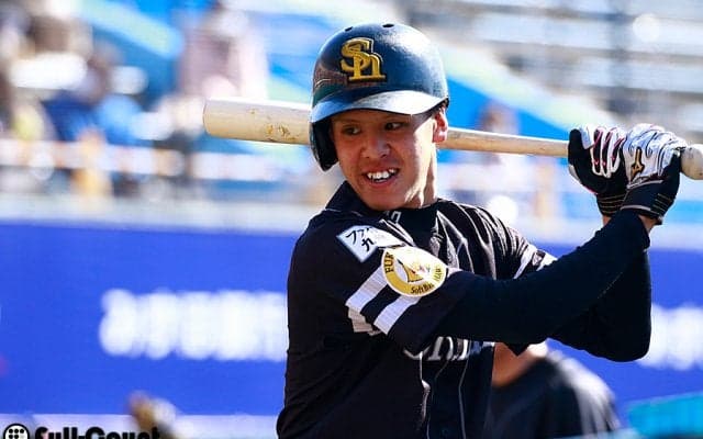 何とか支配下に-　「打」でもアピールのホークス背番号140「自信出てきた」