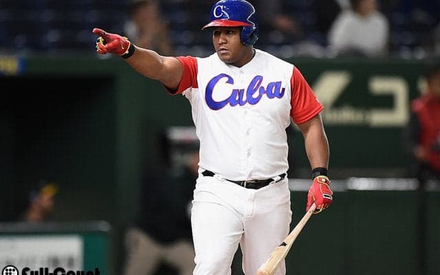 デスパイネ満塁弾で2次Rへ　キューバ代表に誇り、「仲間と戦える喜び」強調
