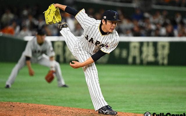 侍ジャパン松井、4番手で登板し3者連続空振り三振！　日本は4点リード