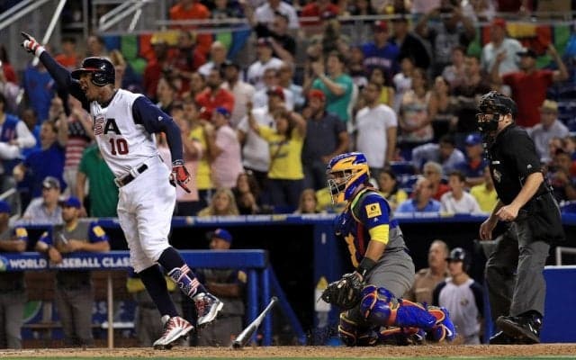 WBC初優勝狙う野球の母国・アメリカ　初戦を延長10回サヨナラ勝ち(プールC－アメリカ・アリゾナ)