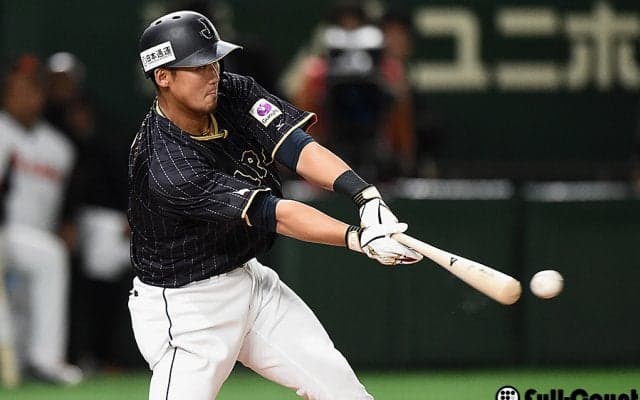 侍、2回に1点を先制　初スタメンの秋山がオランダ先発バンデンから犠飛