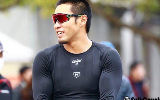 DHで待望1号のソフトB柳田、気になる守備復帰は？　監督が見通し明かす