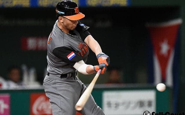 オランダが4点目を追加！　キューバ先発ブランコを引きずり下ろす