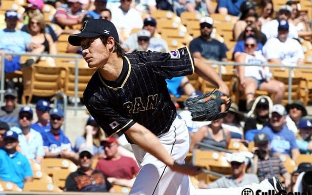 侍Jがドジャースに追いつく　5回に2四球から先発マスク炭谷遊ゴロで同点