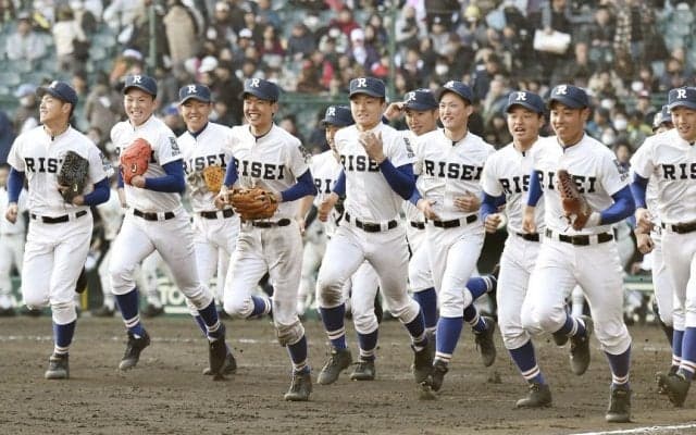 「大会初日から熱戦続く！市立呉、履正社、智弁学園が2回戦進出！」