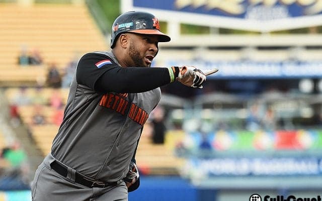 オランダ、絶好調バレンティンの二塁打を口火に同点　好返球で逆転はならず