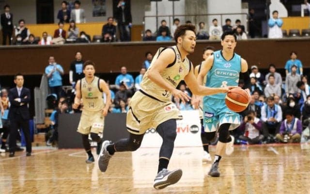 エース不在がプラスに転じた琉球ゴールデンキングス、日本人選手の得点力爆発で京都ハンナリーズに快勝し連勝を5に伸ばす