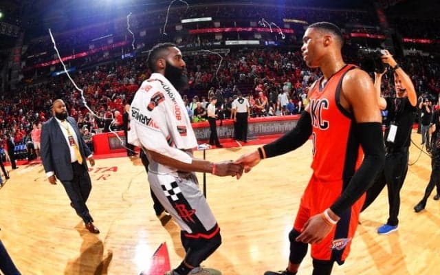 MVPを争う2人の直接対決はジェームズ・ハーデンに軍配、ロケッツはSNSで受賞を後押し「トリプル・ダブルはただの数字」