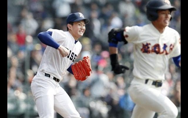 履正社、エースとスラッガーが活躍  盛岡大付下し、3年ぶりベスト４