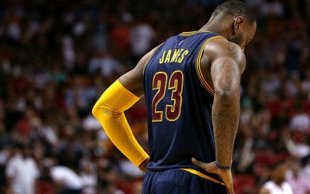 スパーズに完敗したキャバリアーズが東カンファレンスの首位から陥落、東の勢力図が変わる