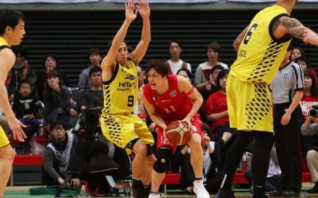 富山グラウジーズ『6度目の正直』でサンロッカーズ渋谷から初勝利、アグレッシブ＆タフに戦い抜いてB1残留に一歩前進