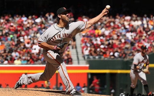 MLB初、投手が開幕戦2発　米記者「オオタニを英訳するとバムガーナーに」