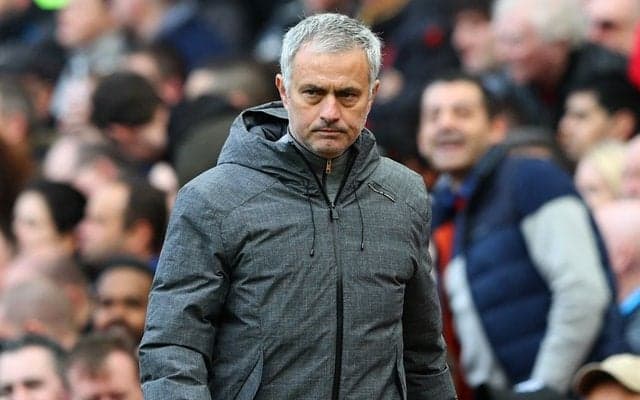 マンUのモウリーニョ監督、トップ4入り諦めない