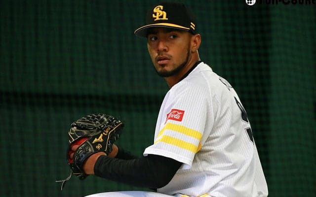 WBCで負傷のソフトBスアレスが検査渡米　全治1か月の診断も…