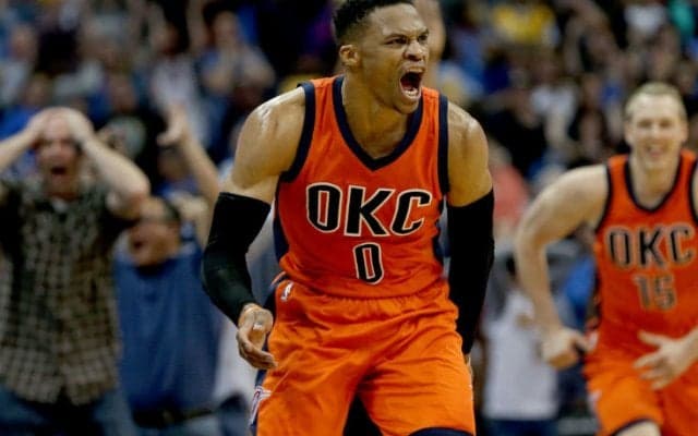 ラッセル・ウェストブルックがNBA新記録の年間42回目のトリプル・ダブルを自らの決勝ブザービーターで飾る