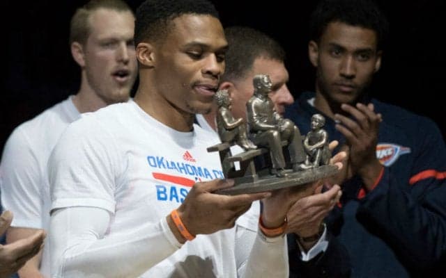 初代『平均トリプル・ダブル』がサンダーの記念式典に登場、ラッセル・ウェストブルックを称賛「彼がMVPだ！」