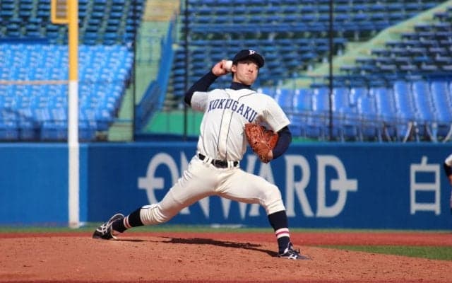 国学院大・吉村貢司郎が公式戦初勝利！2年前の無念から成長を見せる【東都大学野球】
