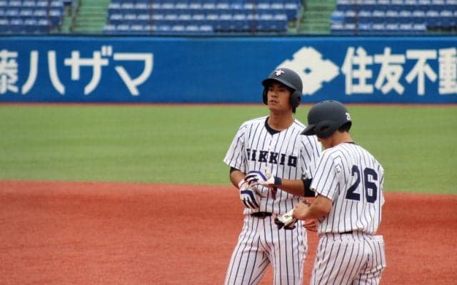 田中誠が打者27人斬りの1安打完封！立大が引き分け後に2連勝！【東京六大学野球】