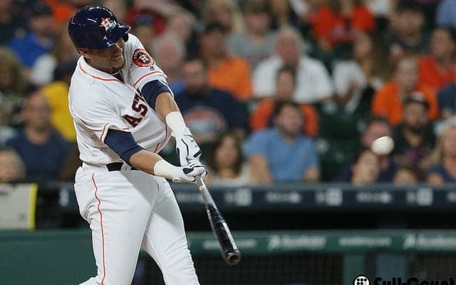 元DeNAグリエルが今季1号特大同点アーチ　青木はレフトフライに倒れる