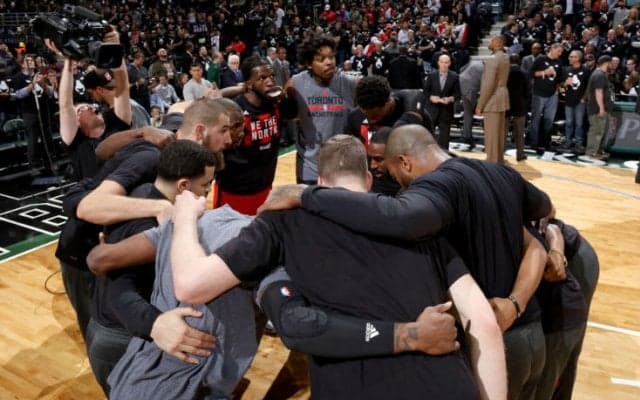 バックスが完勝した第3戦のMVPは音響スタッフ!? 幼児期を思い起こさせる音楽でラプターズの闘志をくじき、序盤で圧倒