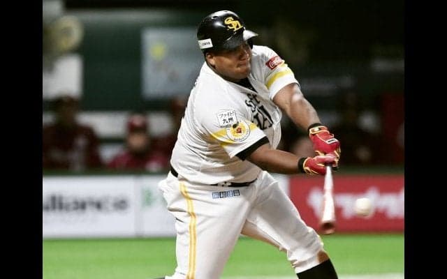 デスパイネがサヨナラ犠飛！福岡ソフトバンクが4連勝！