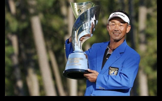「人生で3本の指に入るパッティング」で大逆転！45歳久保谷が23パットで5年ぶりの優勝
