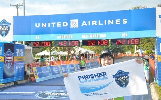 日本にはない爽快感！グアムマラソンで真夜中の海辺を走ってきた