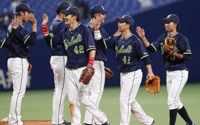 雄平が執念のV打！東京ヤクルトが乱打戦を制す！