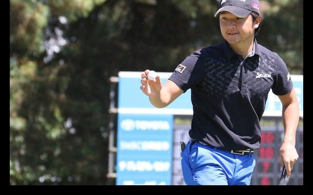 22歳今季初シードの香妻陣一郎がノーボギー「65」で優勝戦線に浮上