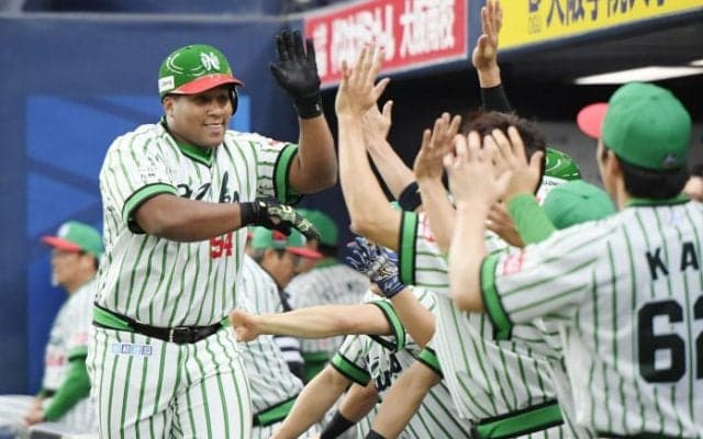デスパイネ＆福田弾で福岡ソフトバンクが「関西クラシック」に勝利！