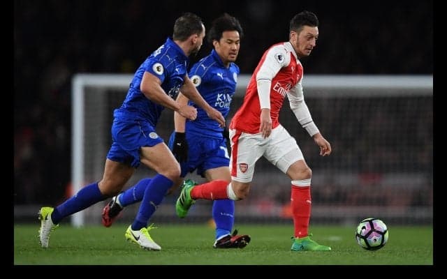 【週刊 岡崎慎司】途中出場したアーセナル戦で２度の決定機を生かせず