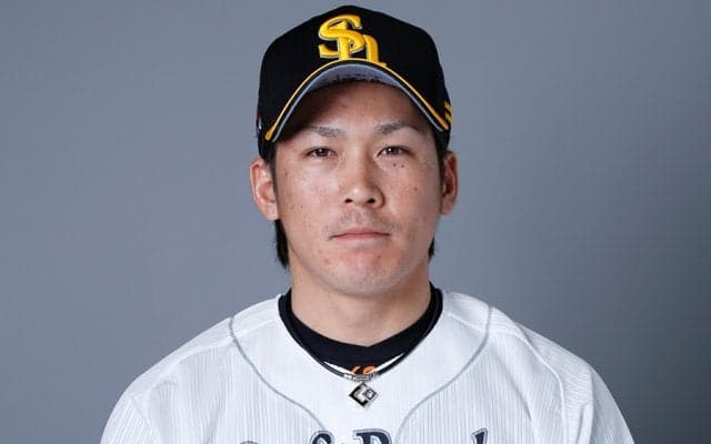 先発マスクで7勝3敗　ソフトB甲斐「何とか千賀を助けたい」とプロ1号満弾