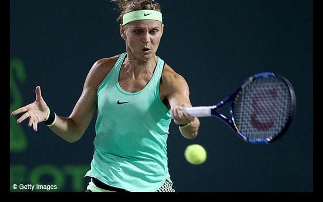 前年覇者のサファロバが体調不良で棄権、プリスコバ、ウォズニアッキのトップ2シード敗退 [プラハ・オープン]