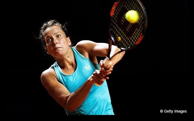 ストリコバ、プリスコバ、予選勝者バートルが準決勝へ [プラハ・オープン]