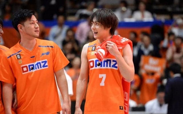 アリーナ総立ち！ 新潟アルビレックスBBの五十嵐圭、第4クォーター残り2秒から超ロング決勝ブザービーターで決着