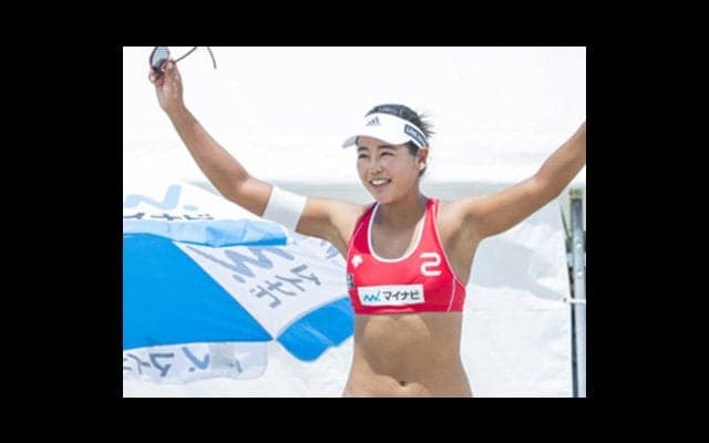 狙われた坂口佳穂。ビーチバレー新ペアが１回戦突破も、強豪には完敗