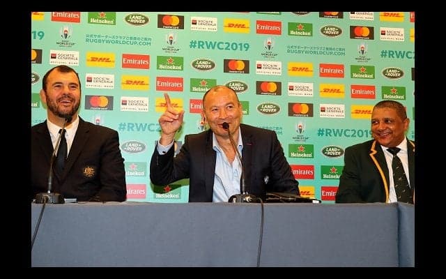  「死のプールと言う人は出ていってください」。笑顔でエディー節炸裂。 