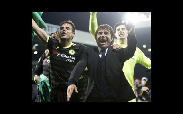 試合後は声がガラガラ。情熱家・コンテ監督がチェルシーを戴冠に導く