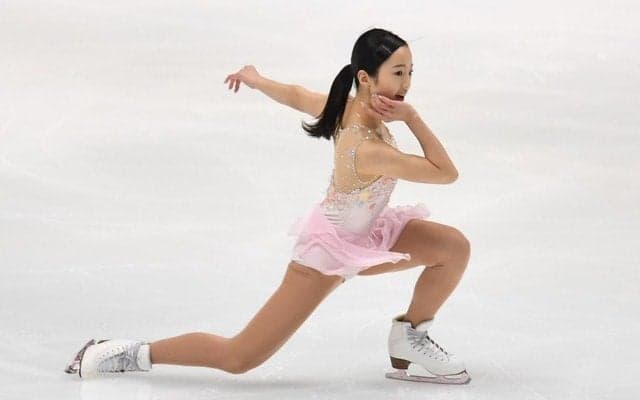 本田真凛、妹・望結撮影による自身のバックショット公開…「美脚すぎる」と反響