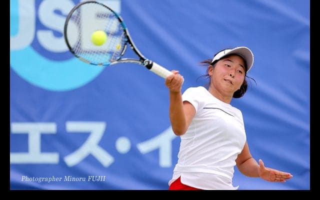 本戦がスタート、清水綾乃と馬場早莉がシードを破って2回戦へ [久留米市ユー・エス・イーカップ国際女子]