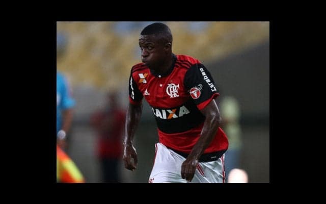 ついにデビューした「ブラジルの久保建英」はネイマールを超えるか