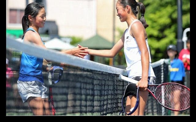 12歳以下女子で\"虫賀ツインズ対決\"を制したのは、妹の心央 [DUNLOP SRIXON CUP 全国選抜ジュニア]