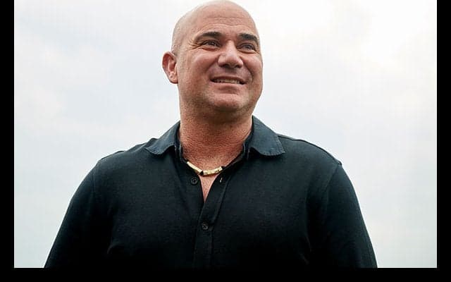 新コーチのアガシについて「僕の人生に大いに貢献できる人」とジョコビッチ