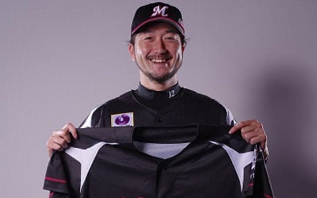 ロッテ、27日オリックス戦でビジター用ブラックユニを来場者全員に配布