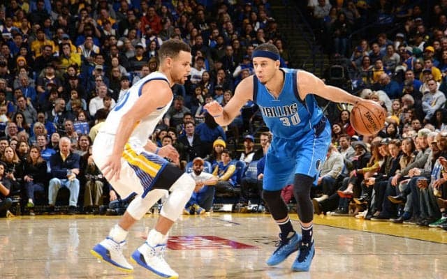 マーベリックスで急成長するセス・カリー、兄ステフとの比較について「自分の方が良いシューター」