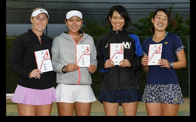 ダブルスは細沼千紗と森崎可南子の大学生コンビが国際大会初優勝 [軽井沢国際女子]