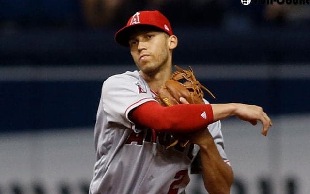 メジャーNO1遊撃手、三遊間最深部から驚愕送球「ジーターより全然スゴイ」